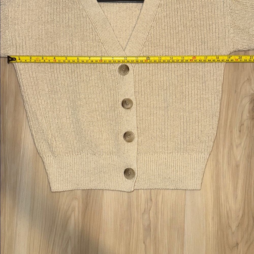 Old Navy Women's Cardigan Sweater - Picture 6 of 8